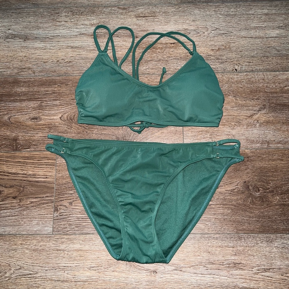Xhilaration Bikini. XL bottoms. L top